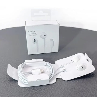 iPhone Earpods Lightning Connector